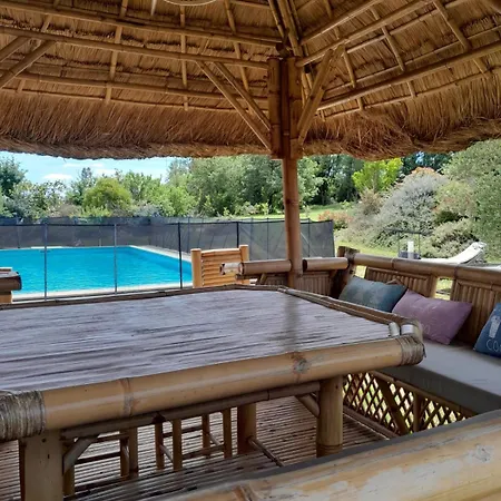 Apartament Mitoyen A La Campagne Avec Piscine Privee Exclusivement Reservee Aux Voyageurs